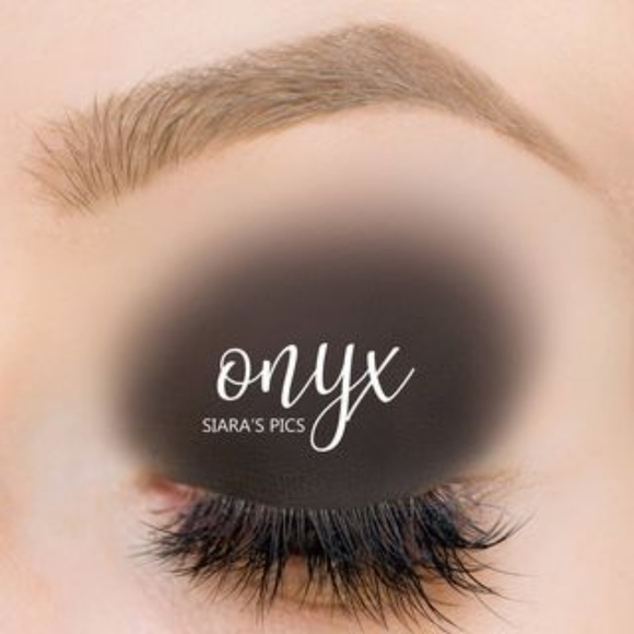 Onyx ShadowSense by SeneGence - Picture 3 of 5